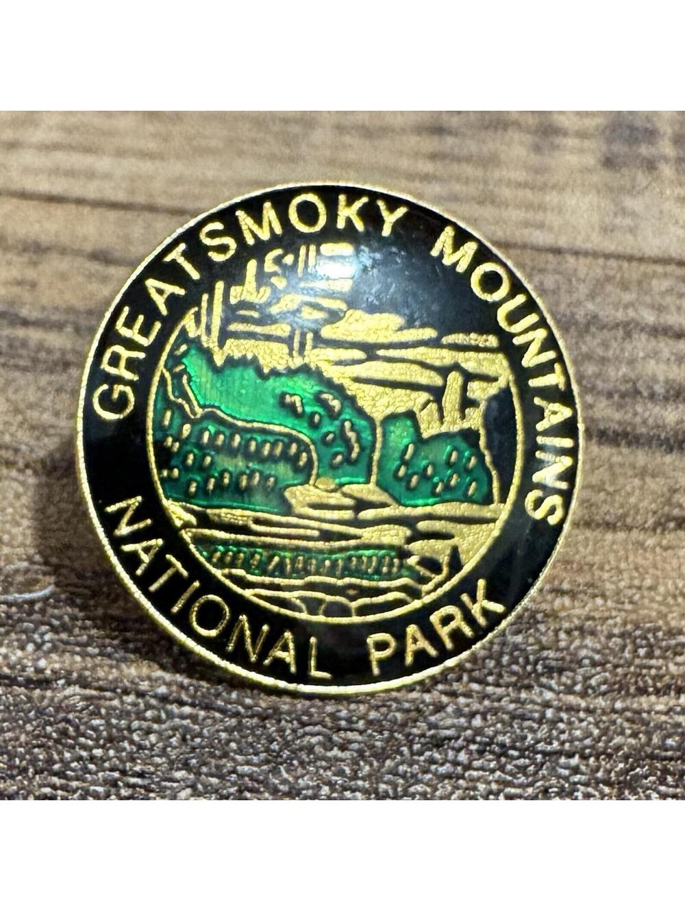 Great Smoky Mountains National Park Tennessee Lapel Hat Pin